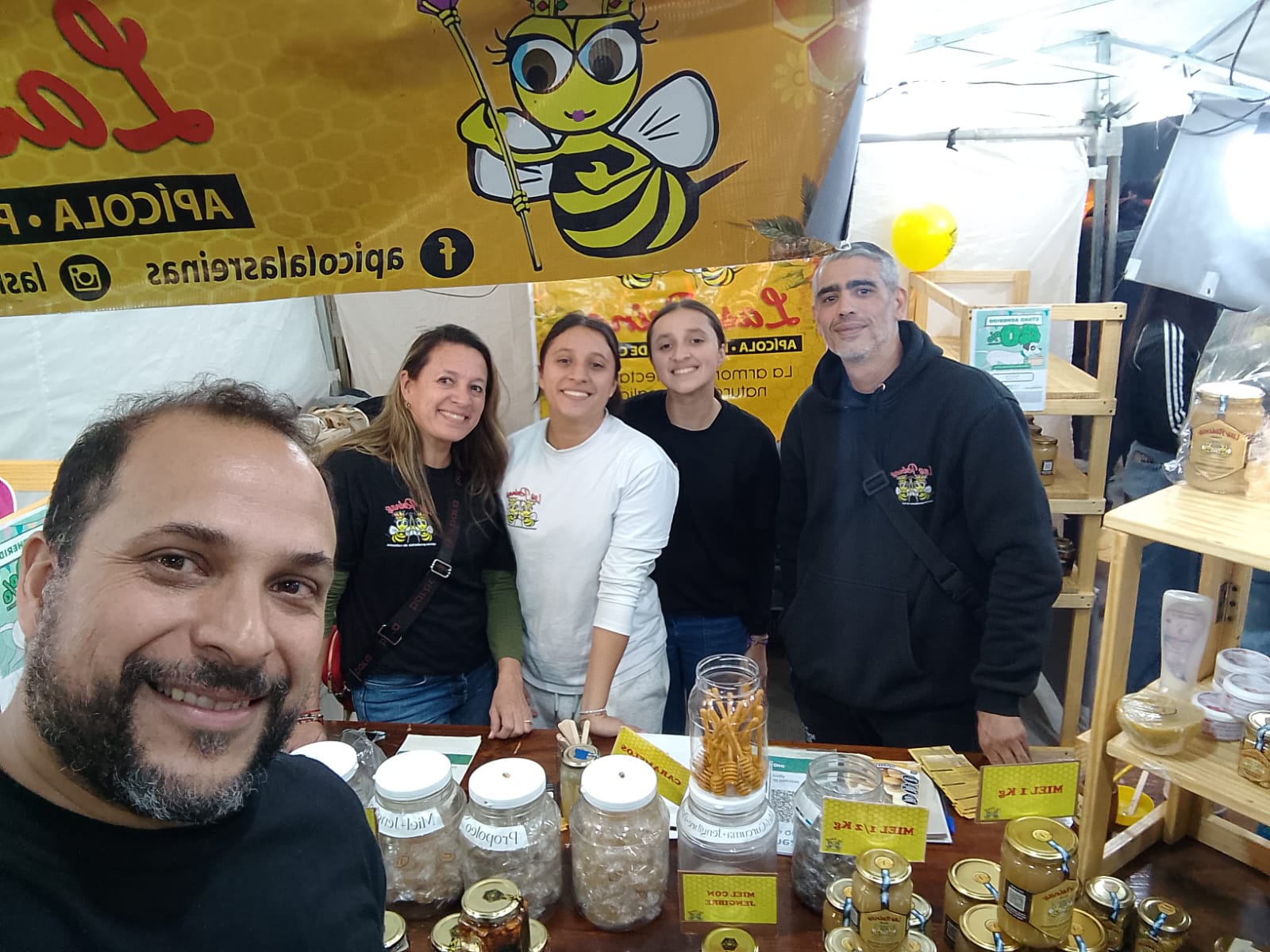 “Apícola Las Reinas”: primer puesto en la cata de miel en la Expo San Vicente