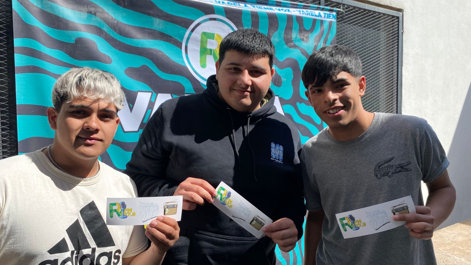 Los chicos de la Secundaria Nº 64 presentes en la presentación libro: "Archivos de la Memoria"