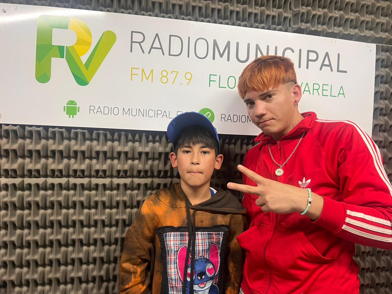 Ian y El Menor visitaron Zona Urbana
