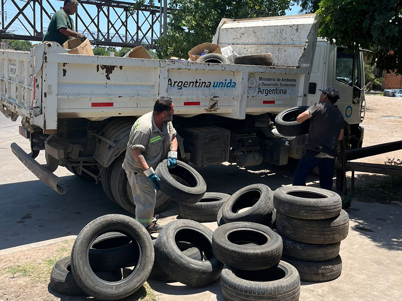 Hugo Saracho: acciones contra el dengue y alerta por el peligro de las tosqueras en Varela