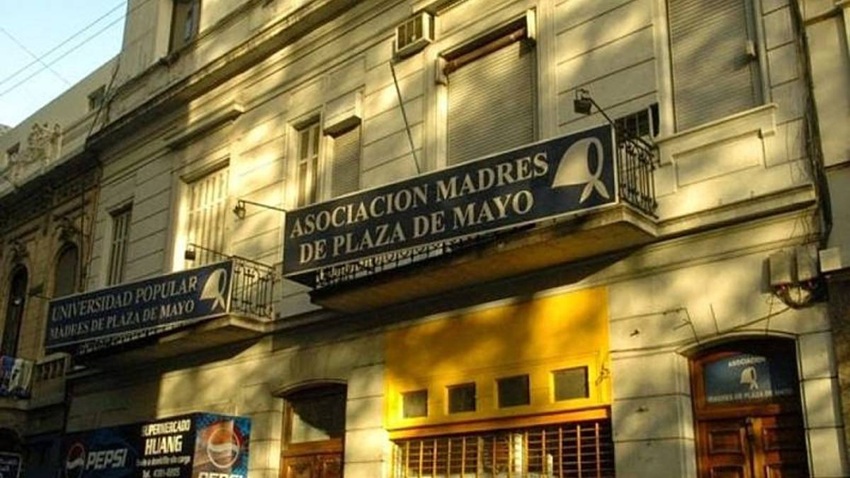 Otro golpe a los derechos humanos: el Gobierno Nacional intervino la Universidad de las Madres de Plaza de Mayo