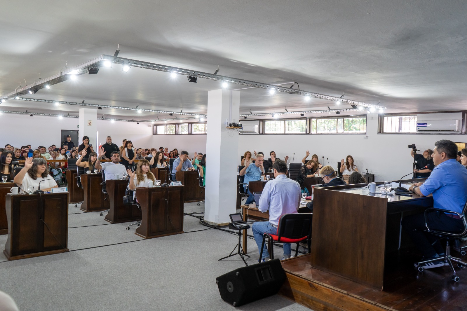 Andrés Watson decretó el Estado de Emergencia del Transporte Público en Florencio Varela y fue convalidado por el Honorable Concejo Deliberante