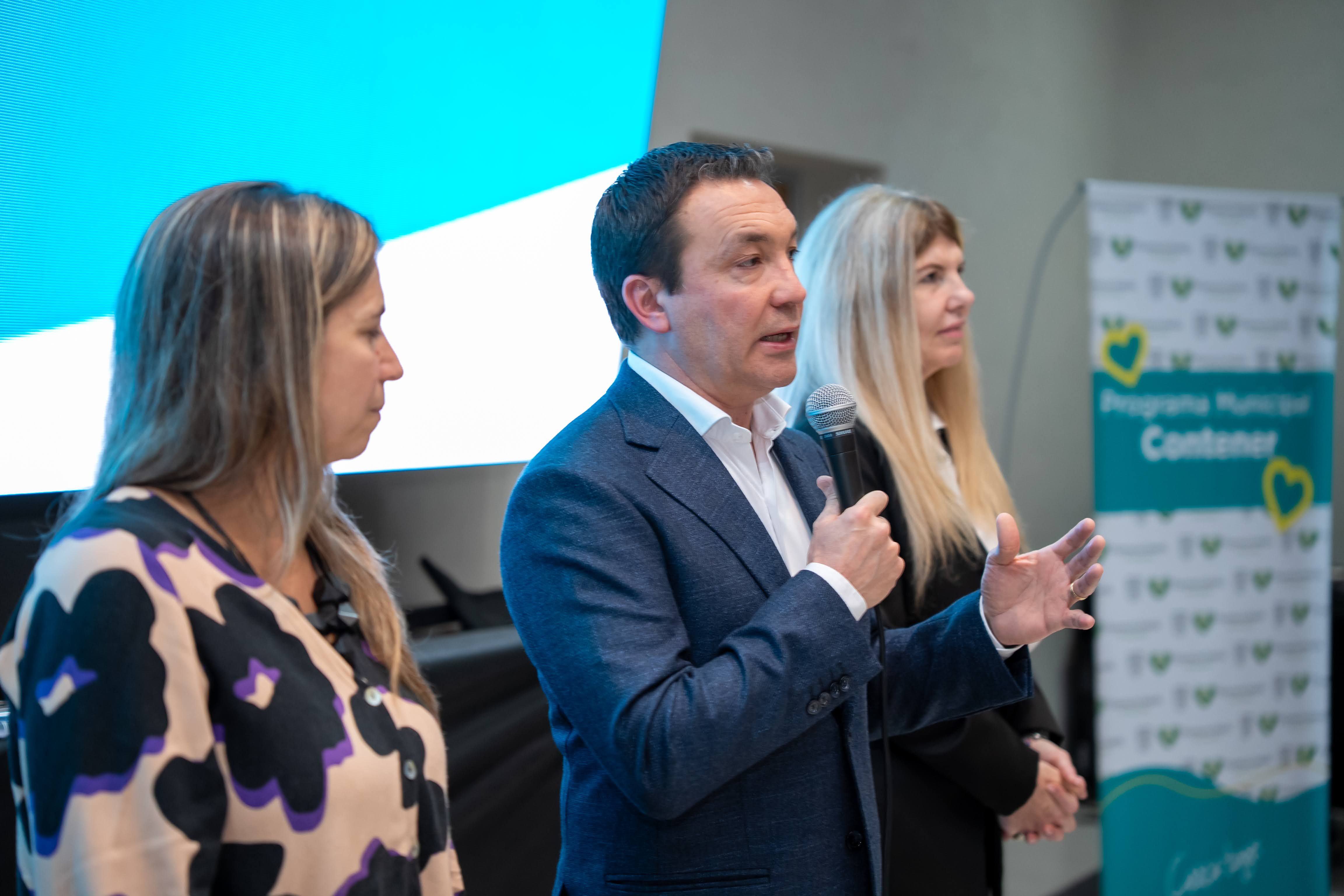 Florencio Varela impulsa un plan integral para fortalecer la lectura y la alfabetización en todos los niveles