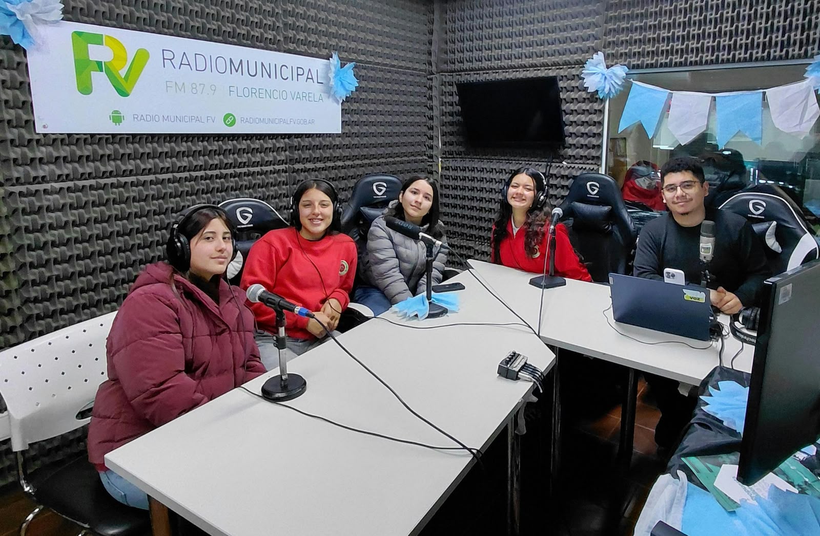 Club de Lectura: Estudiantes del Colegio Madre Teresa compartieron su experiencia en la Radio Municipal