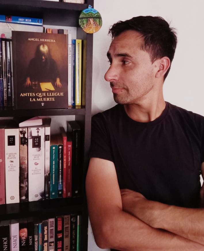 LEERXLEER: Angel Herrera presenta su libro “Antes que llegue la muerte”