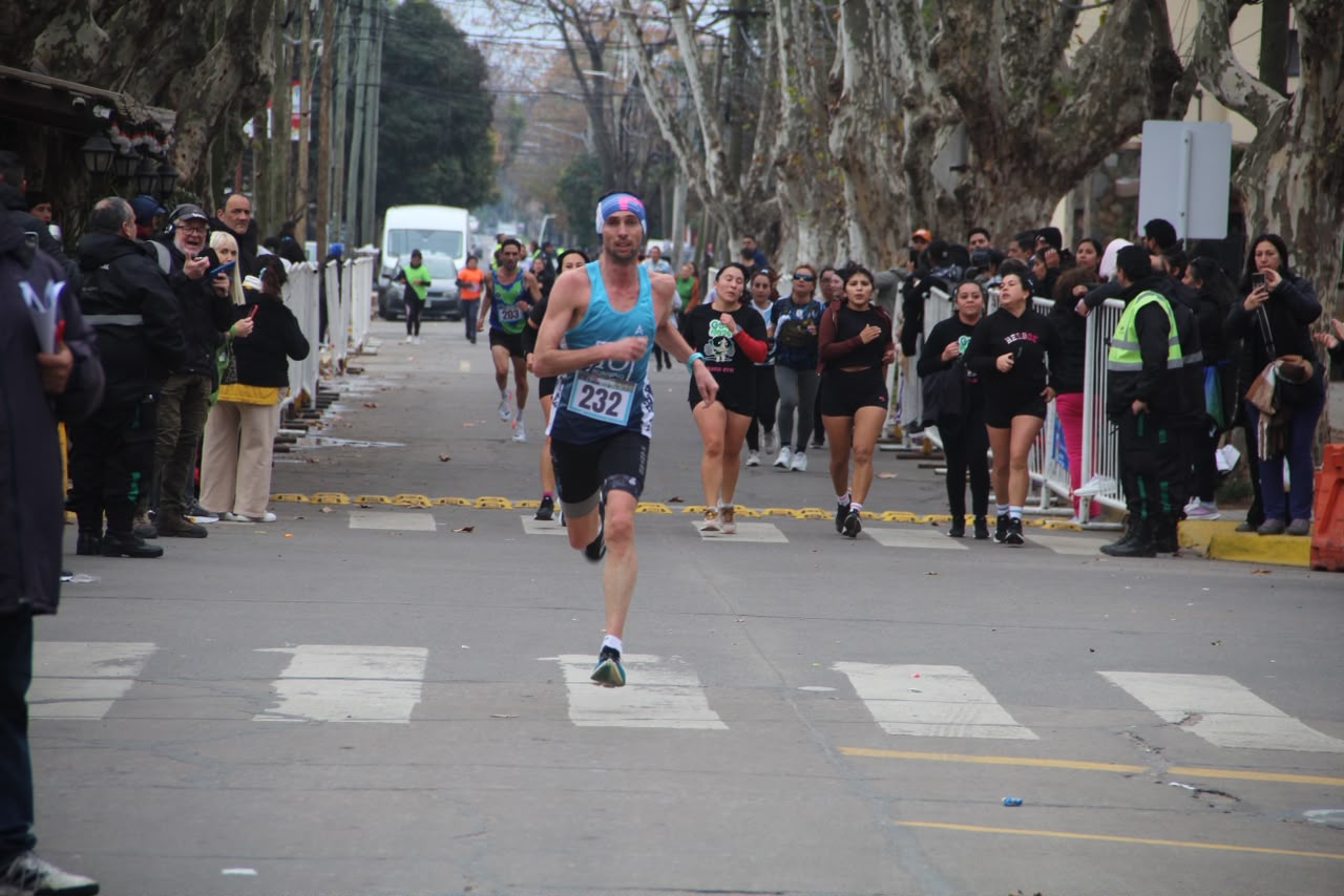 Ignacio Oliva se consagró ganador de la 23ª Maratón San Juan Bautista en la rama masculina
