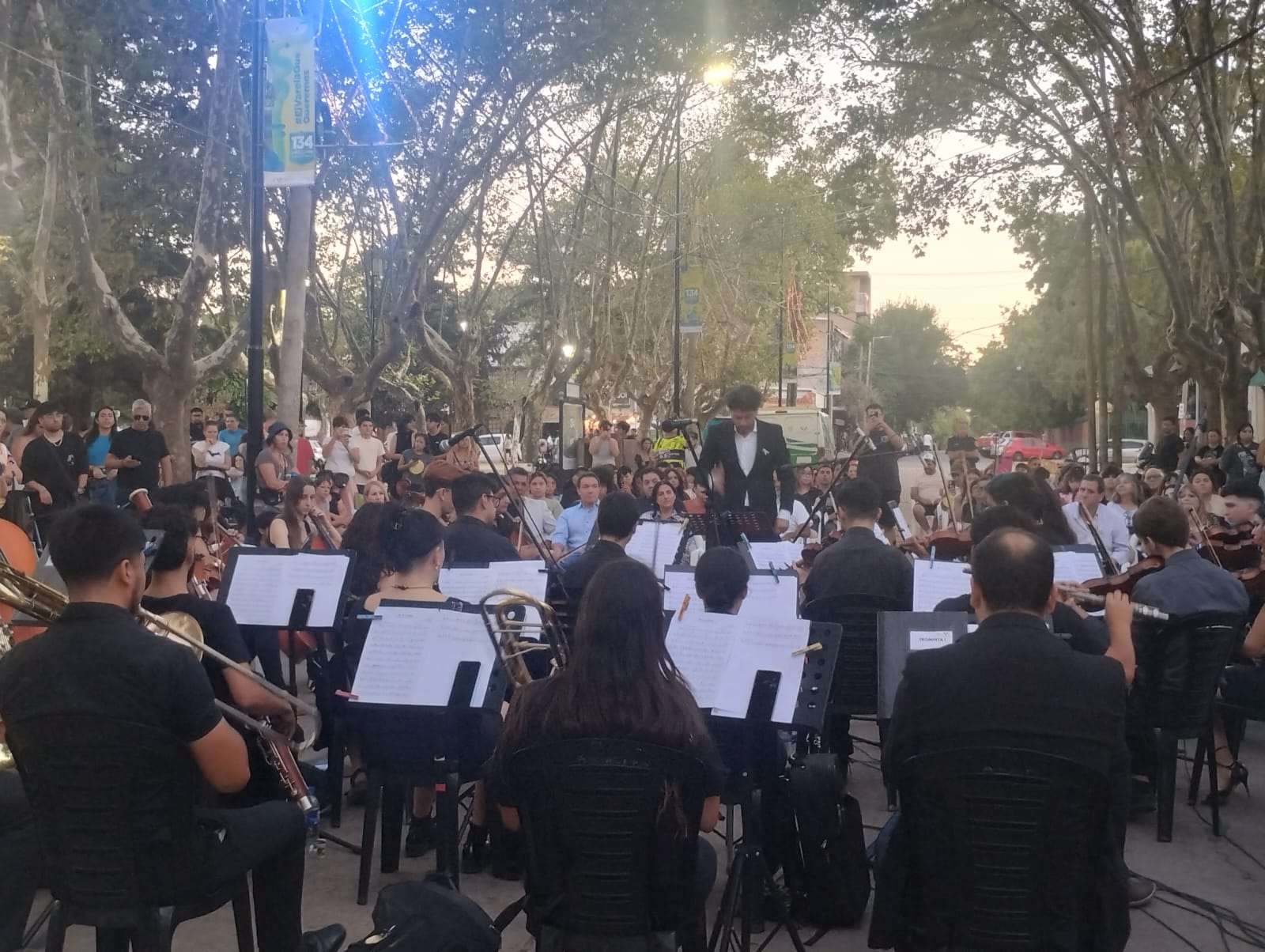 La Orquesta Sinfónica Municipal dio un concierto por el 134 Aniversario de Florencio Varela. 