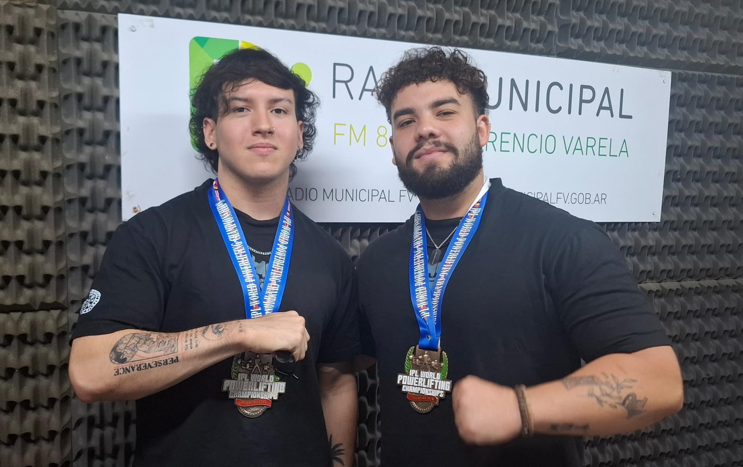 Los varelenses, Nicolás Aicardi y Santiago Lauria, compitieron en el mundial de Powerlifting en Parque Roca