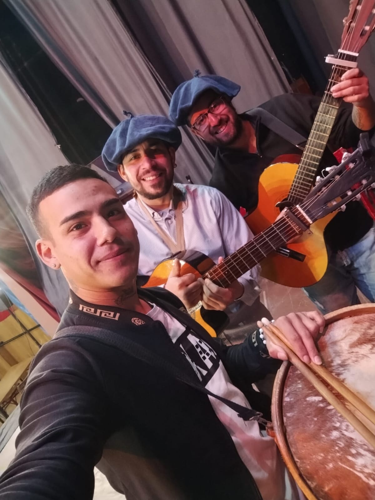 La Tradición y sus Voces | Presentación en vivo de la banda “Raíces del Folklore”