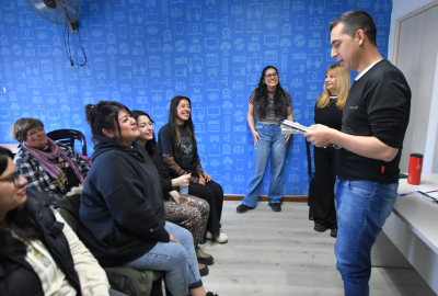Taller de Locución y Oratoria